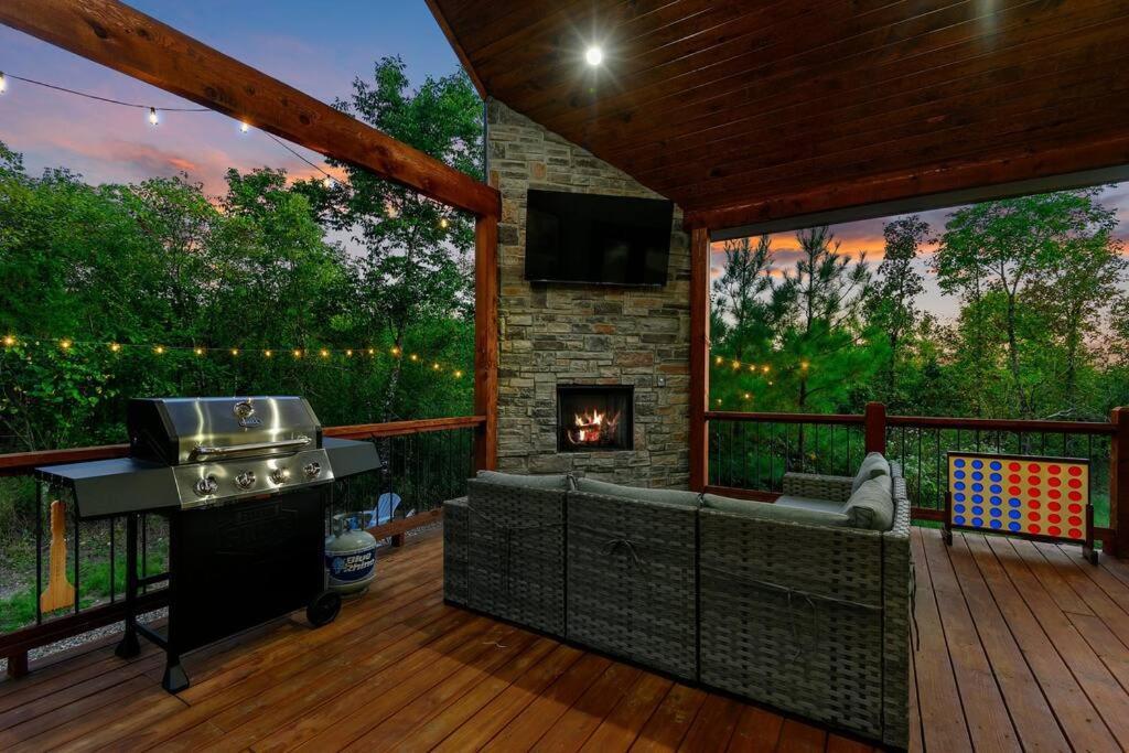 Willa Under The Stars - Secluded, Hot Tub, Firepit, Games Broken Bow Zewnętrze zdjęcie