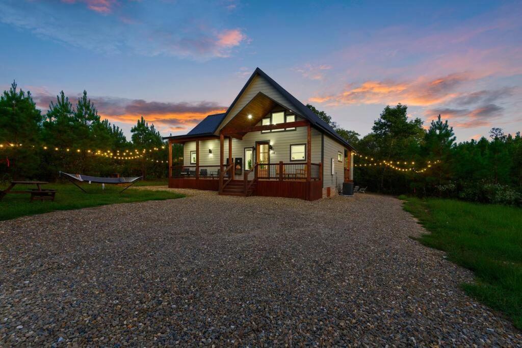Willa Under The Stars - Secluded, Hot Tub, Firepit, Games Broken Bow Zewnętrze zdjęcie